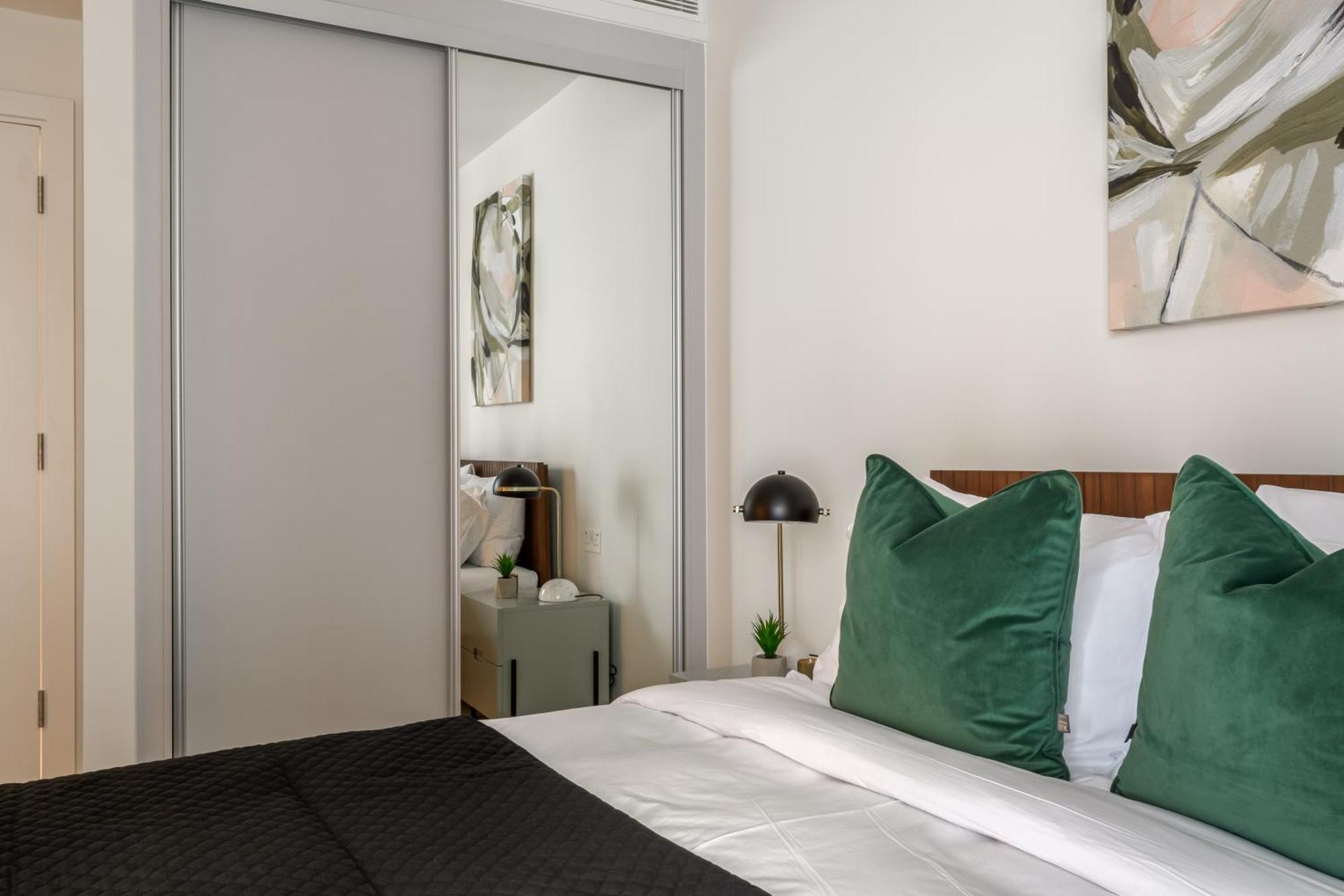 לונדון Urban Rest Battersea Apartments מראה חיצוני תמונה